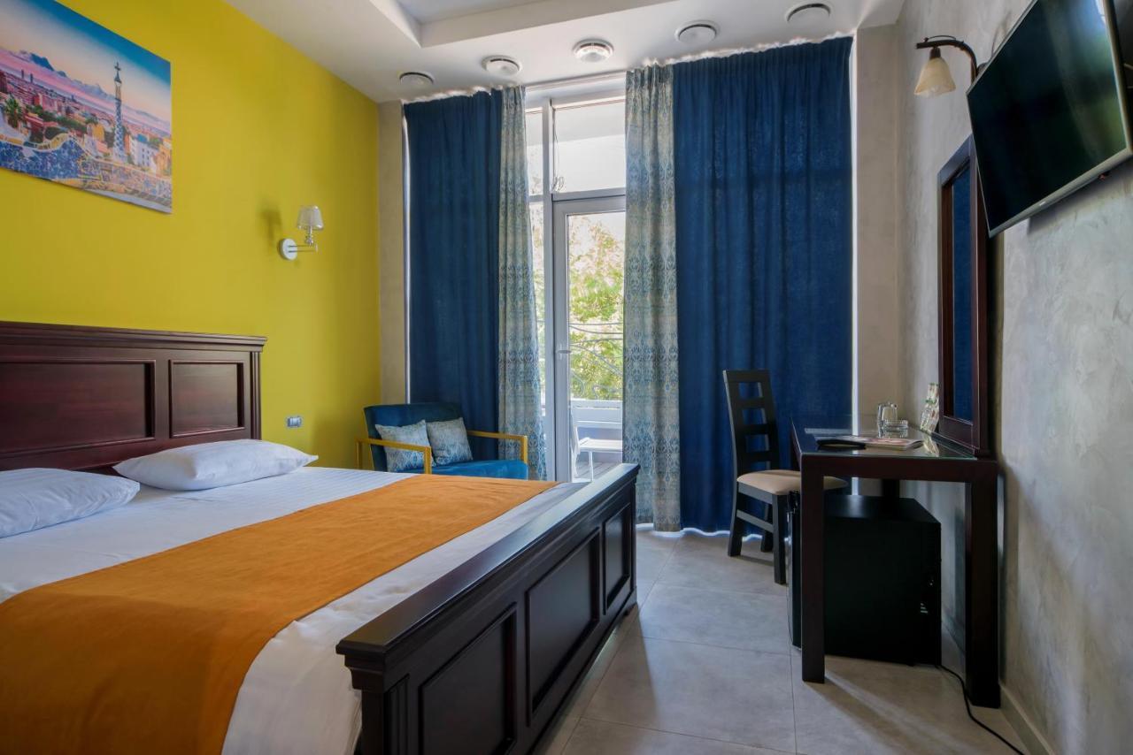 Gaudi Stylish Hotel Odessa Luaran gambar