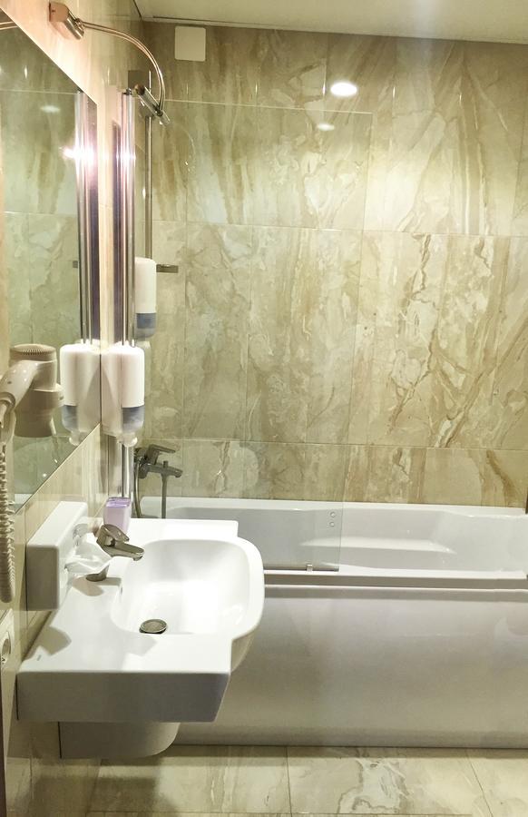 Gaudi Stylish Hotel Odessa Luaran gambar